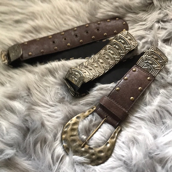 Accessories - 🌸3/$15 Large Hammered Buckle Belt